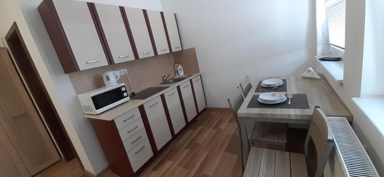Apartments Modom Liptovský Mikuláš Exteriör bild